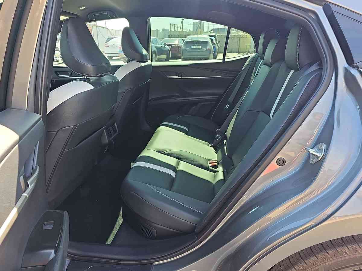 Toyota Toyota Camry — миниатюра 7