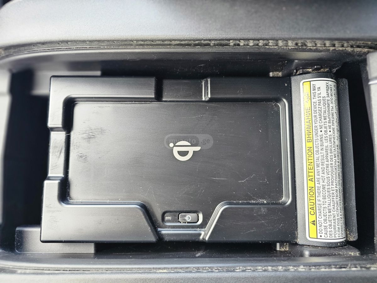 Toyota Highlander - фото 12