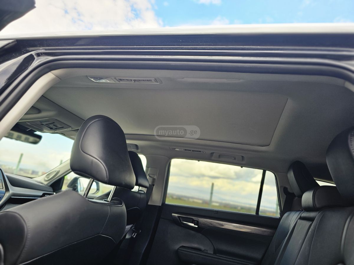 Toyota Highlander - фото 9