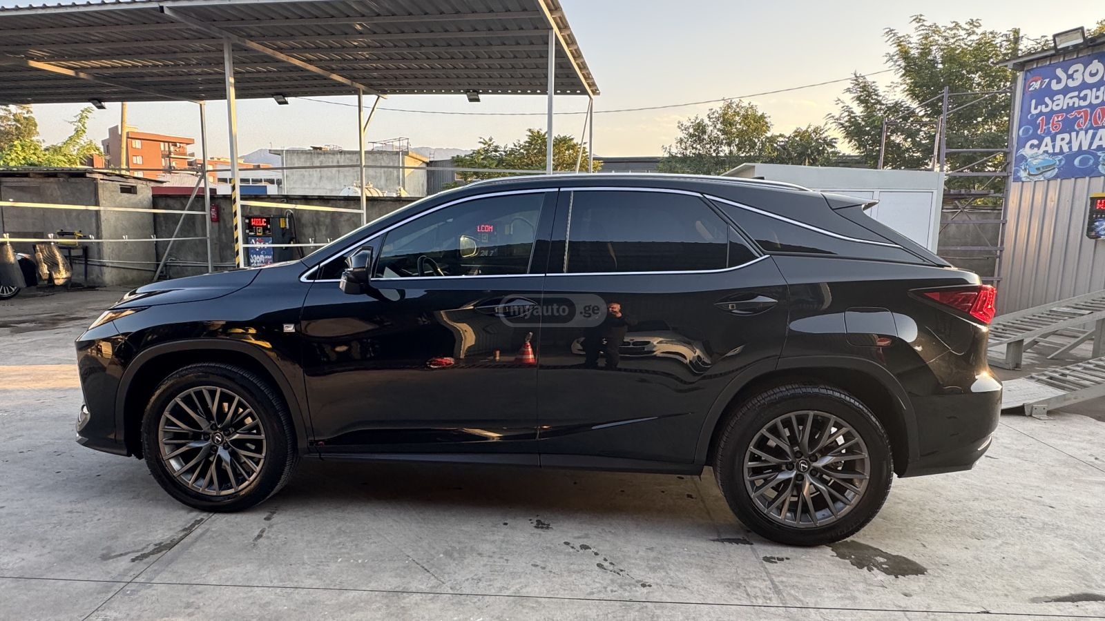 Lexus RX 350 - фото 9