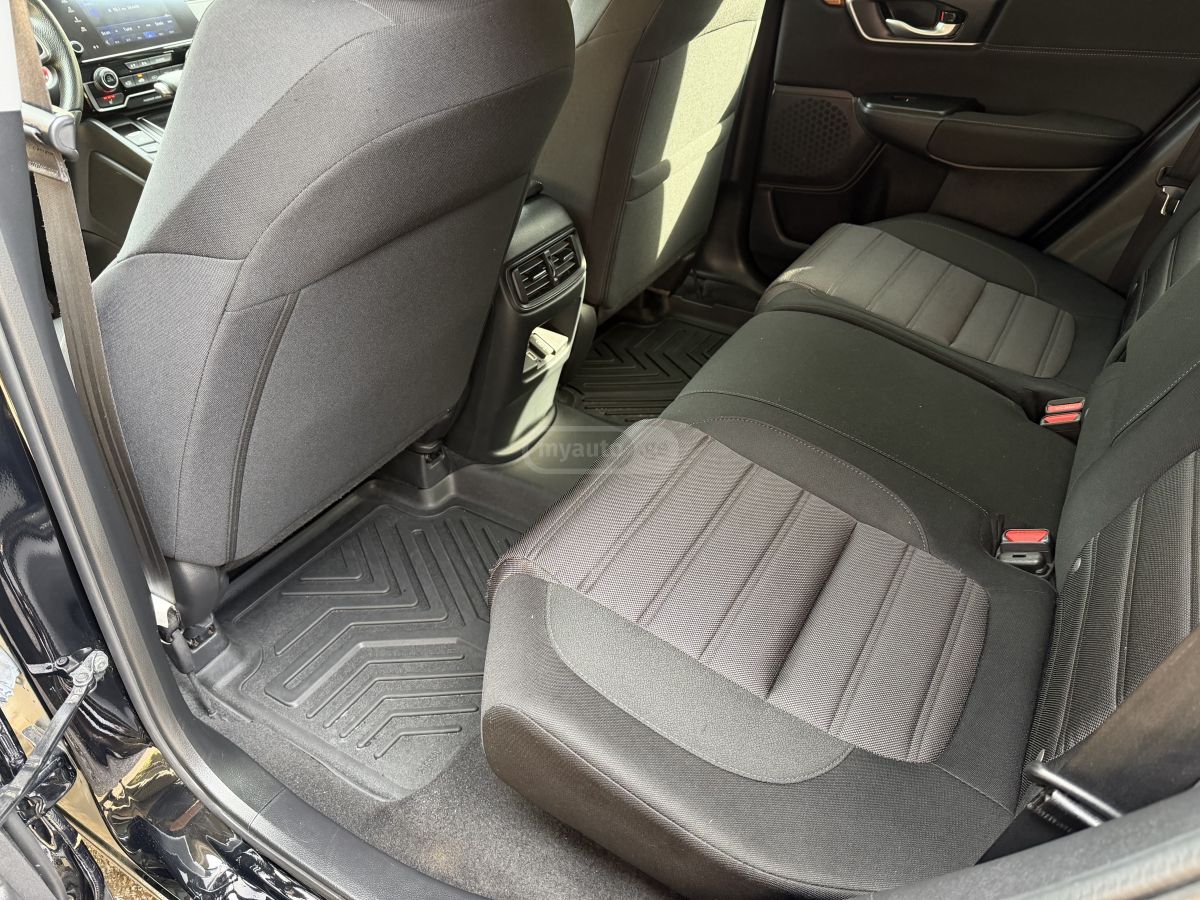 Honda CR-V - фото 8