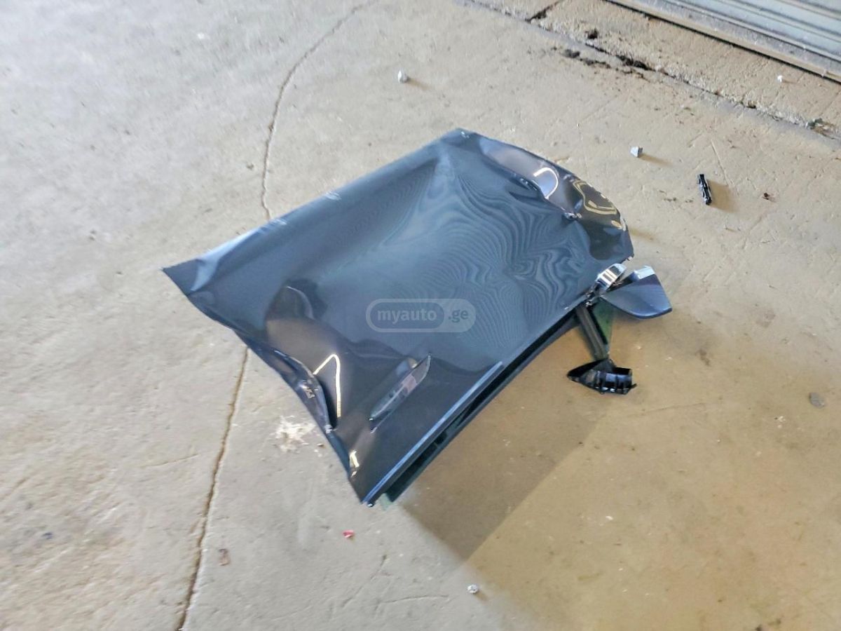 Tesla Model S - фото 12