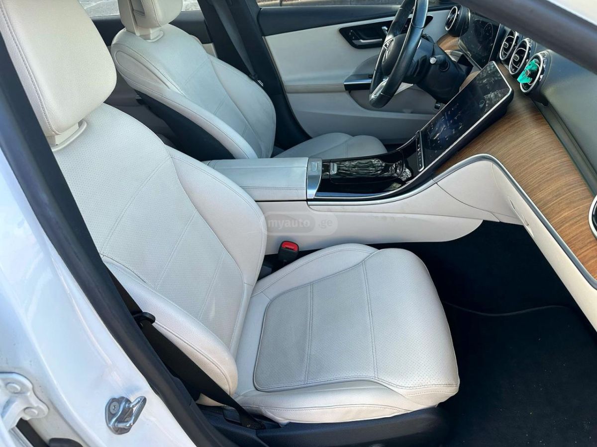 Mercedes-Benz C 30 AMG 2023 — миниатюра 5