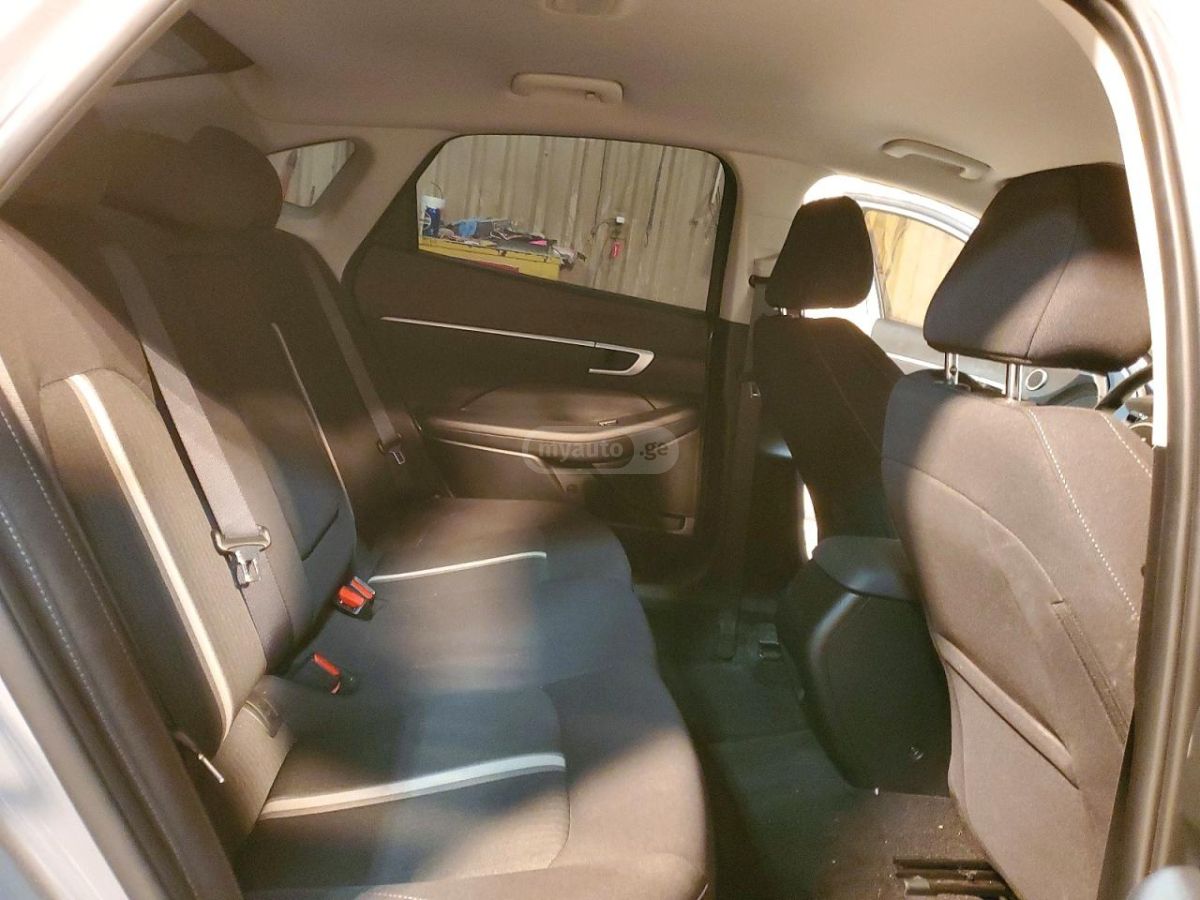 Hyundai Sonata 2025 — миниатюра 9
