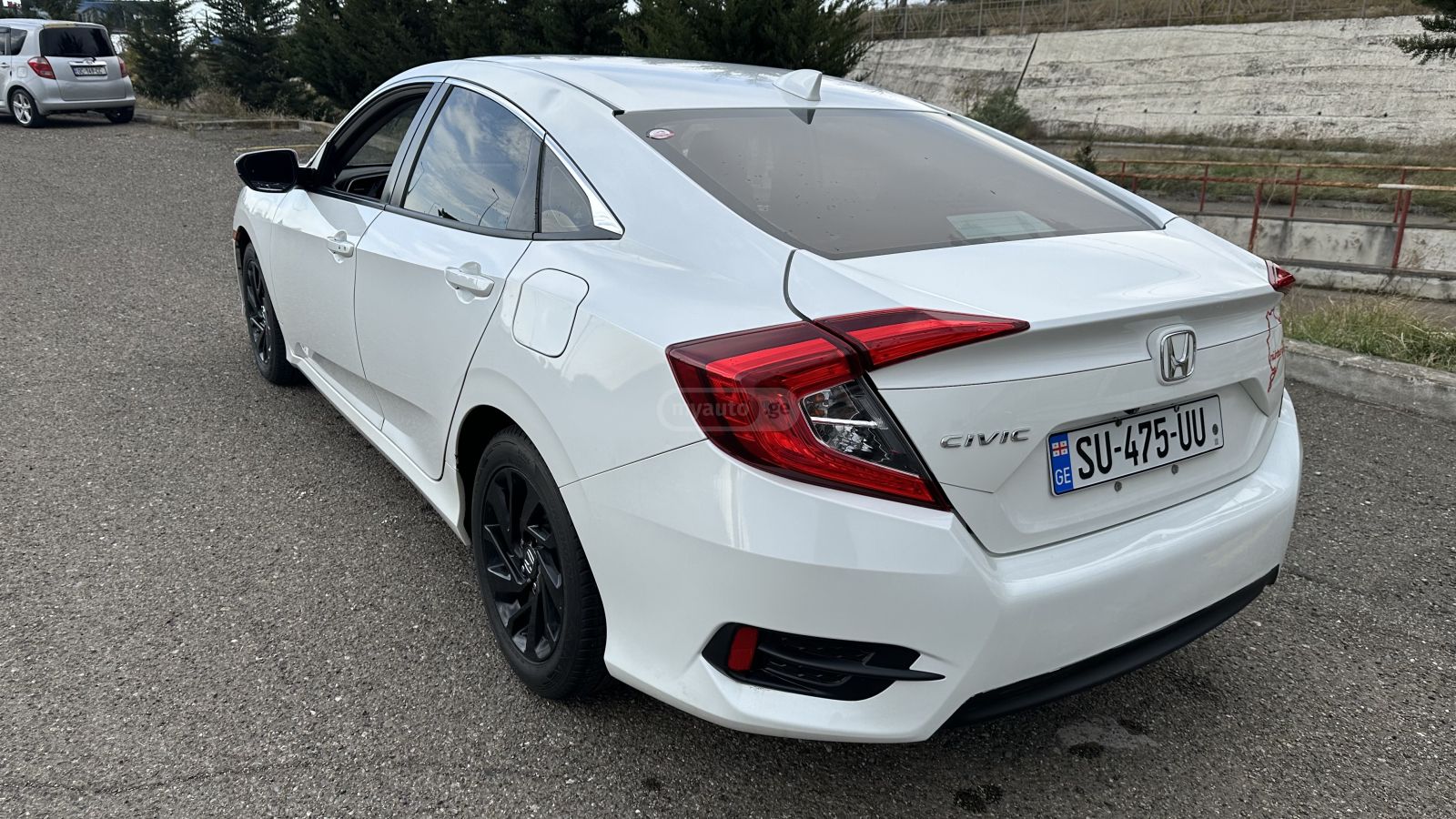 Honda Civic - фото 5