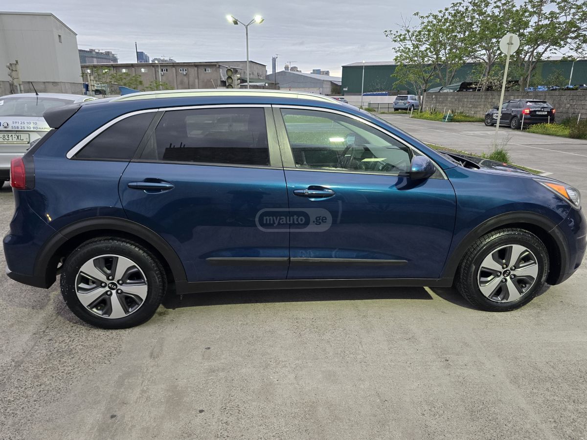 Kia Niro - фото 7