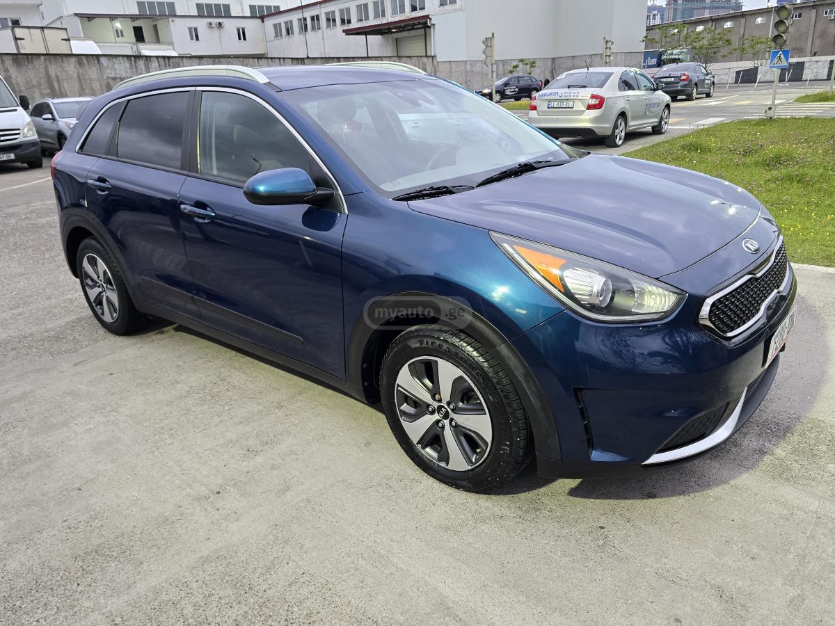 Kia Niro - фото 8