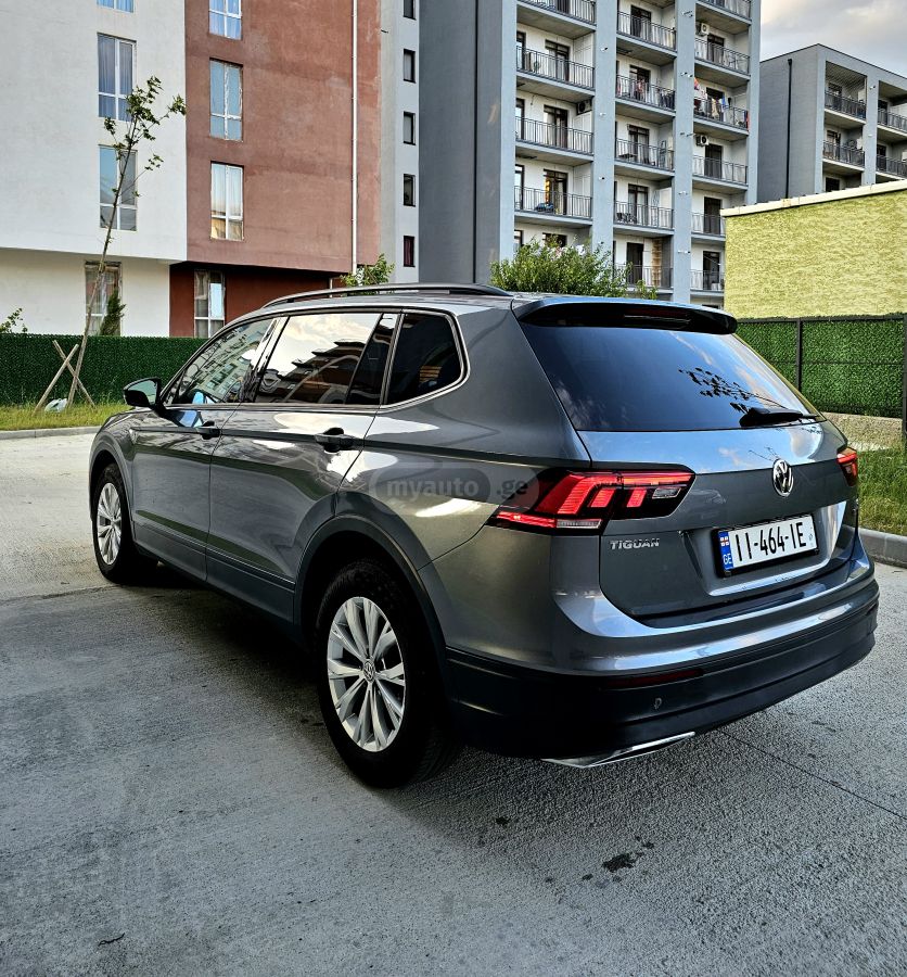 Volkswagen Tiguan - фото 4