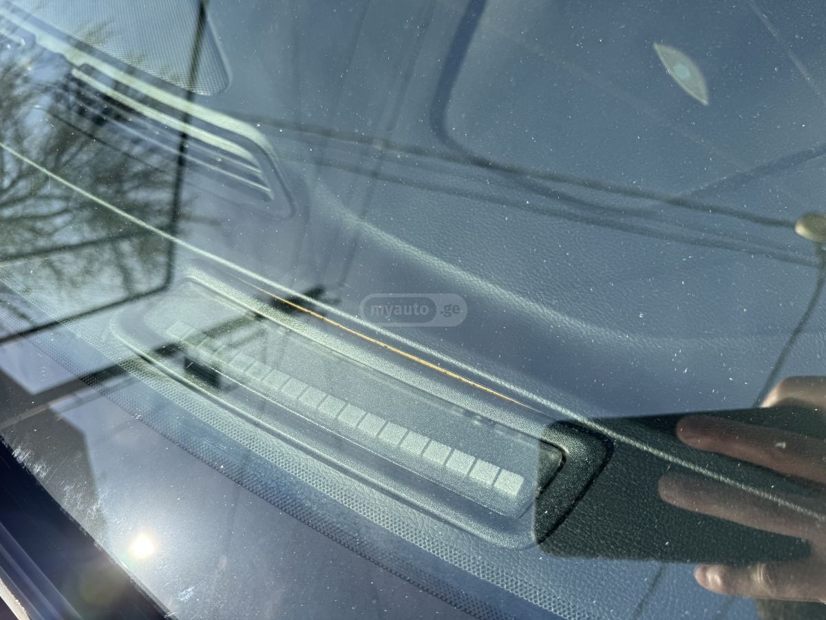 Ford Fusion - фото 11