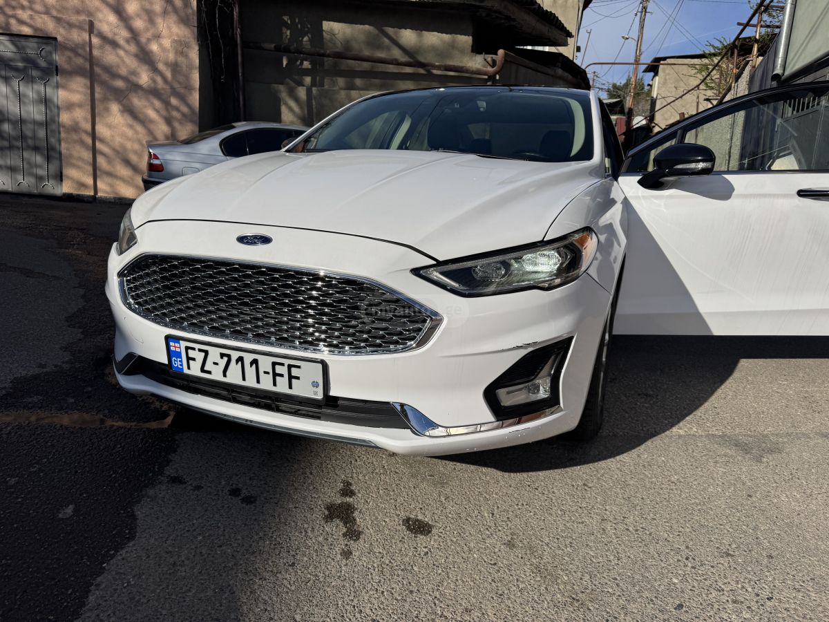 Ford Fusion - фото 15