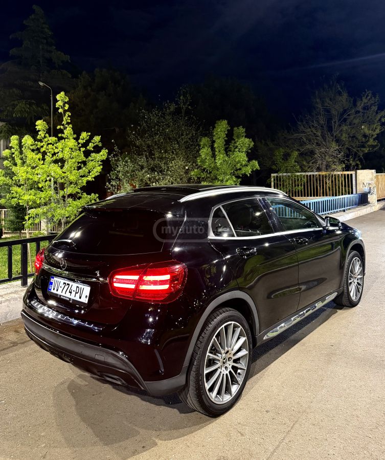 Mercedes-Benz GLA 250 - фото 3