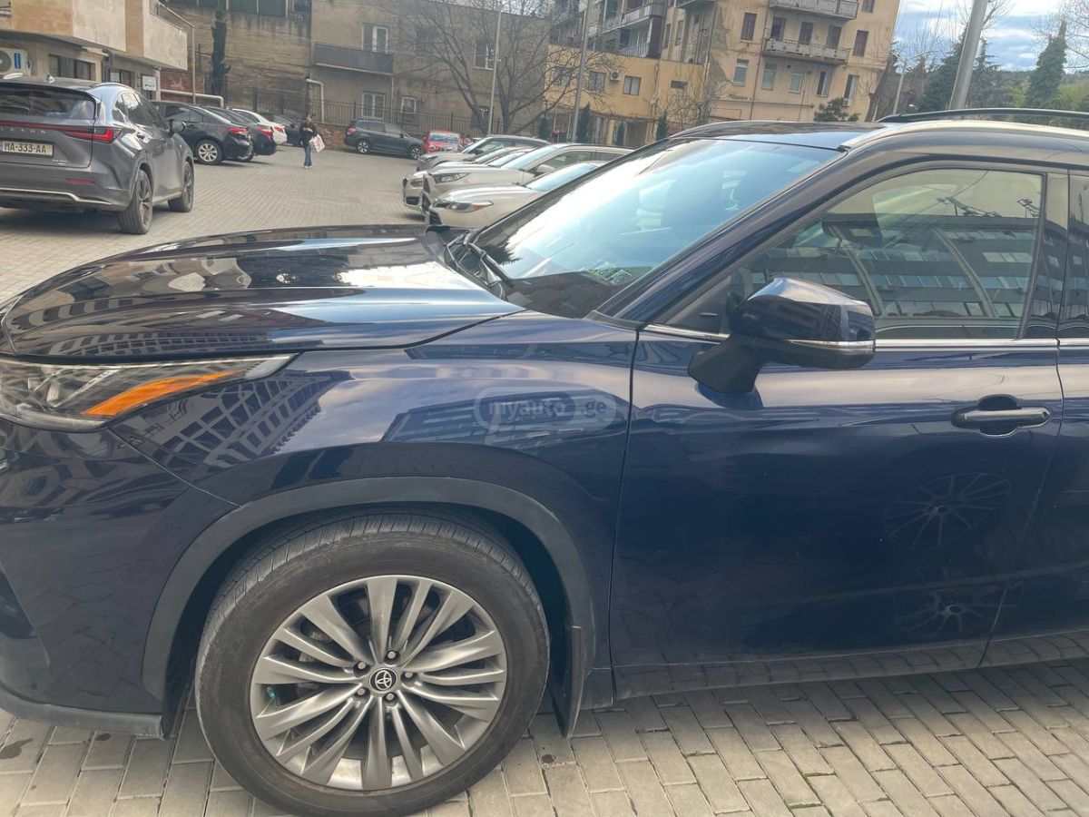 Toyota Highlander - фото 5