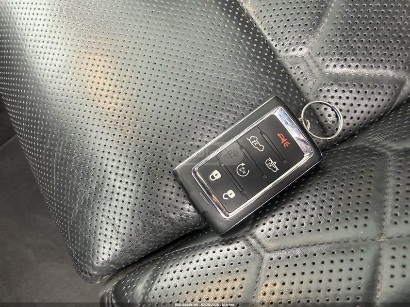 Jeep Wagoneer 2022 — миниатюра 9