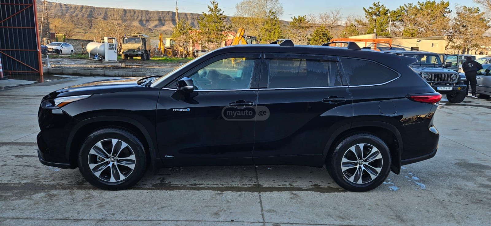 Toyota Highlander - фото 4