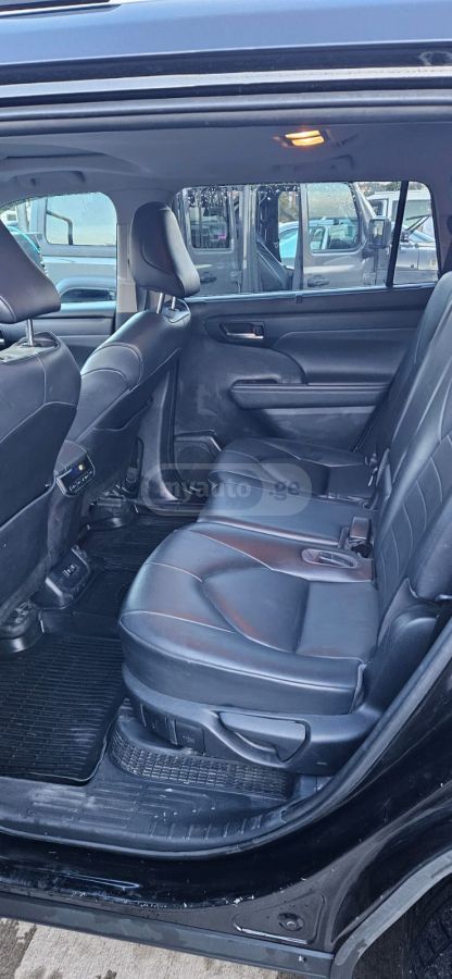 Toyota Highlander - фото 8
