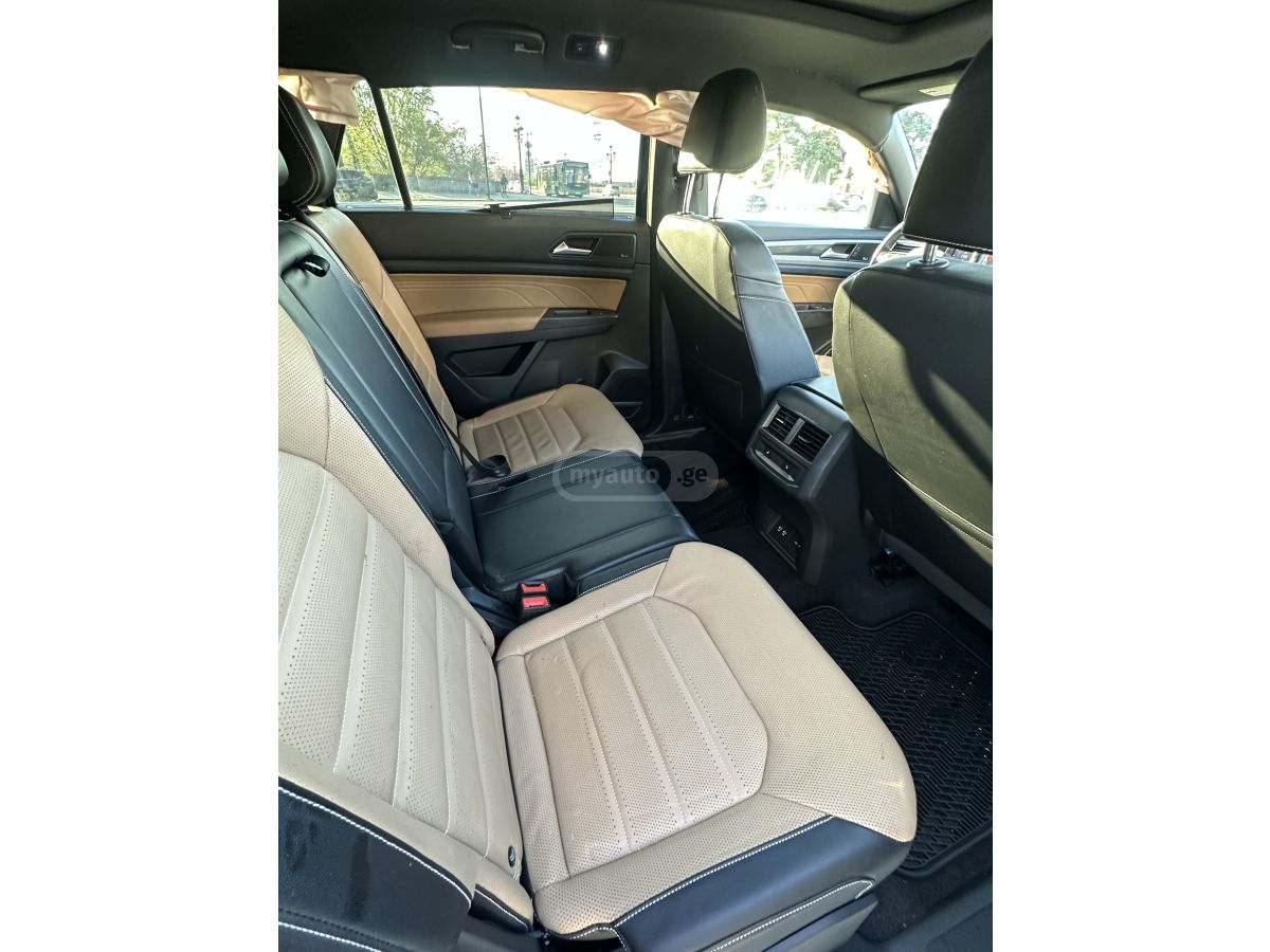 Volkswagen Atlas - фото 10