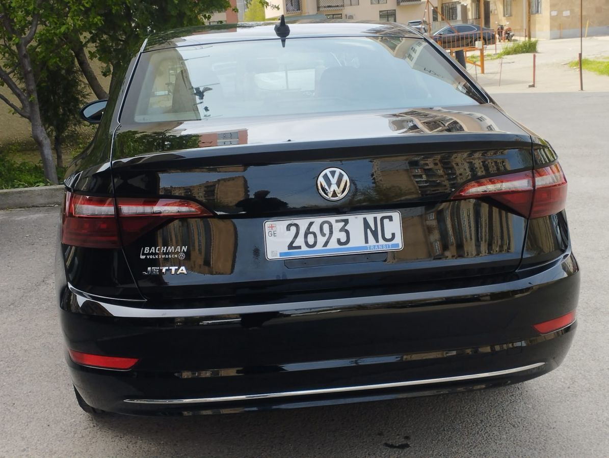 Volkswagen Jetta - фото 6