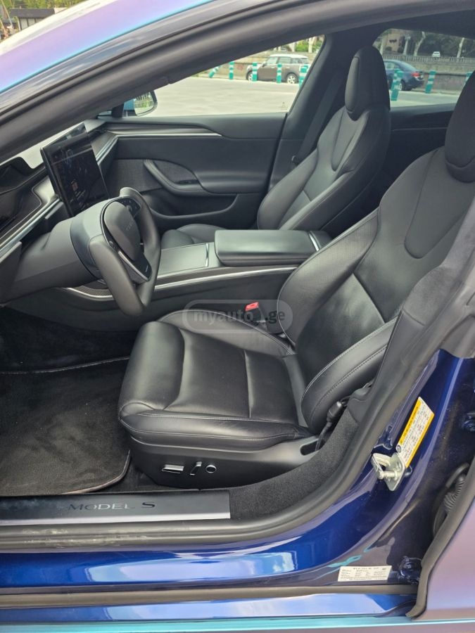 Tesla Plaid — миниатюра 10