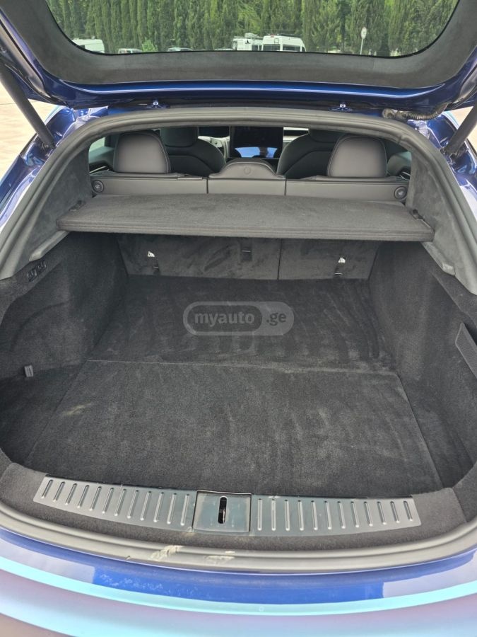 Tesla Plaid — миниатюра 12