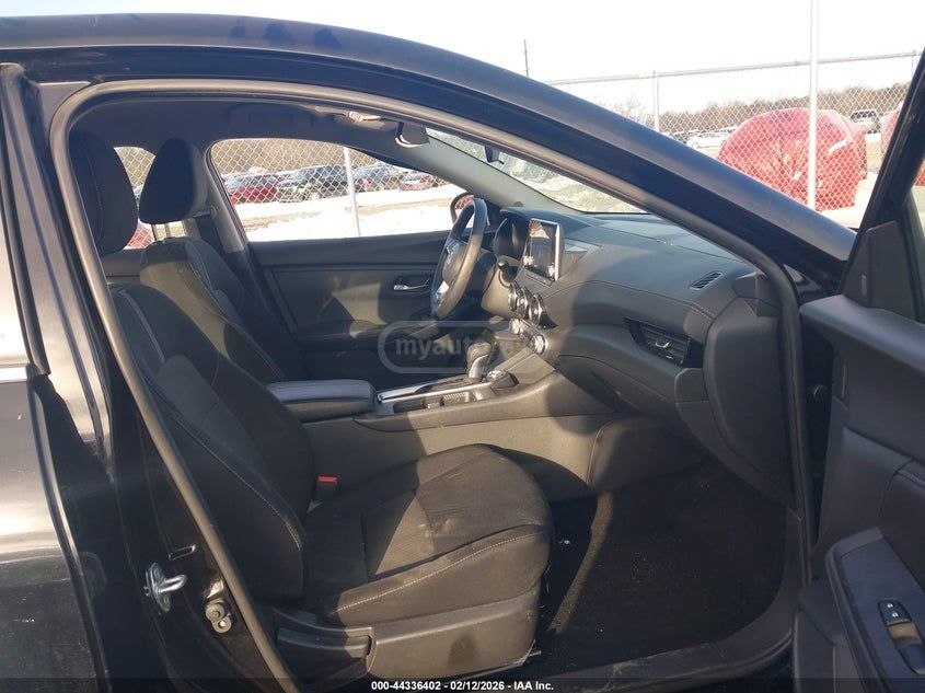 Nissan Sentra 2023 — миниатюра 5