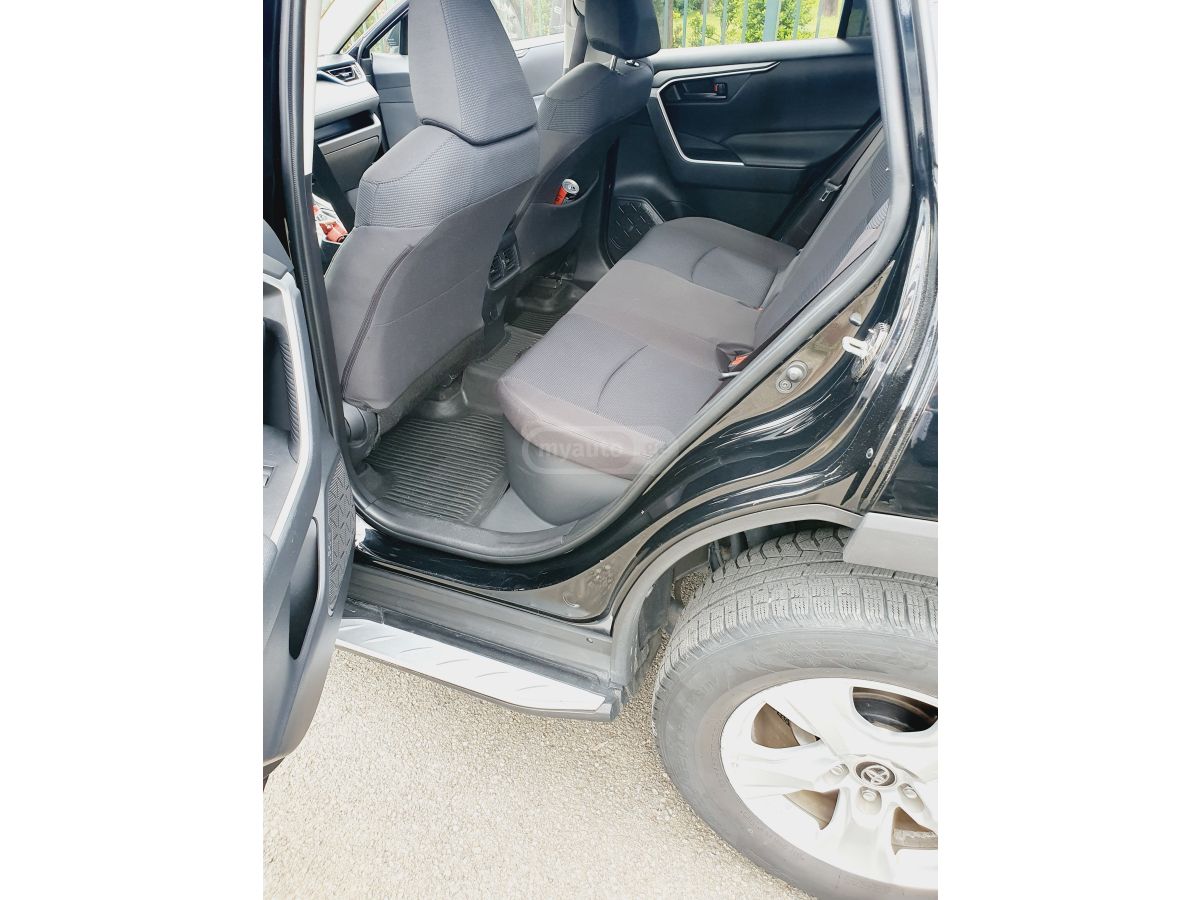 Toyota RAV 4 - фото 15