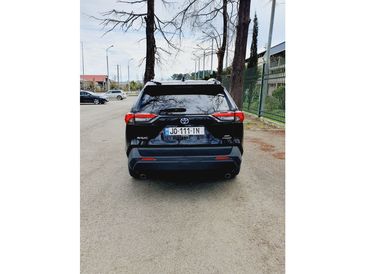 Toyota RAV 4 - фото 9