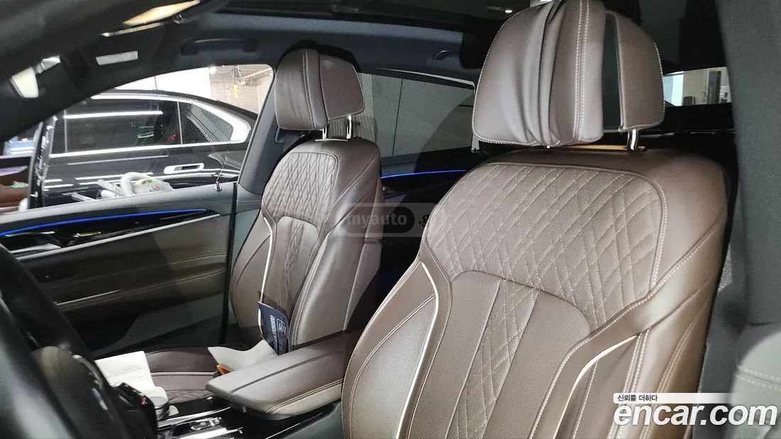 BMW 650 2023 — миниатюра 7