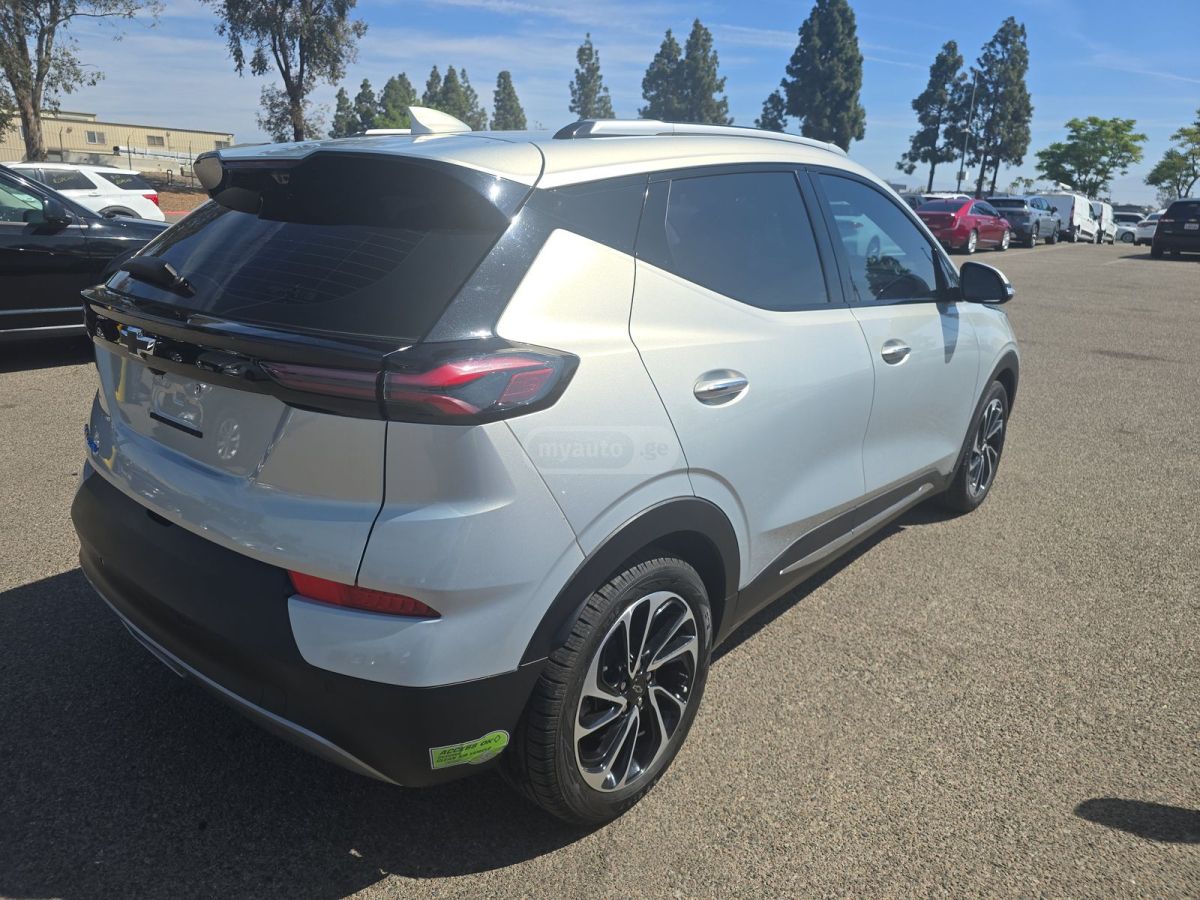 Chevrolet Bolt EUV - фото 4