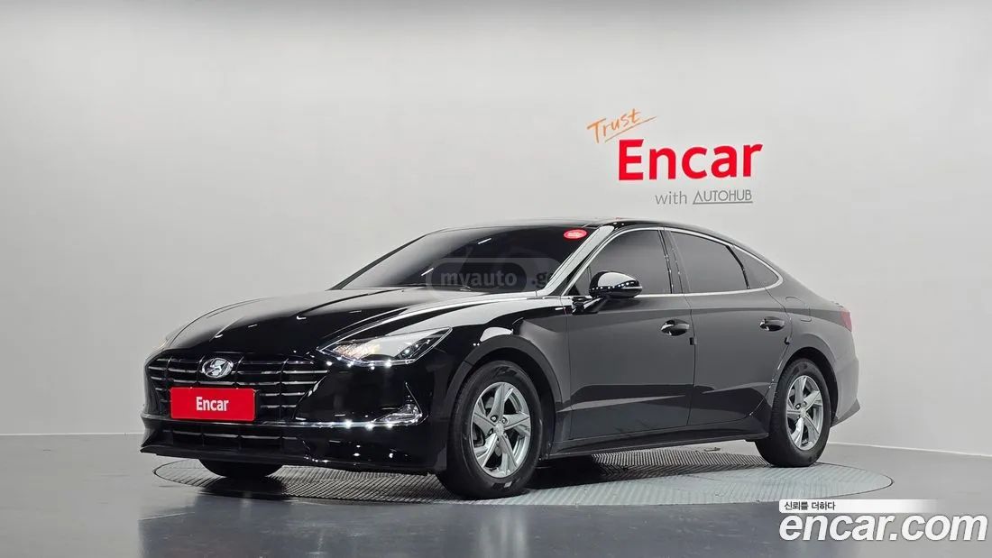 Hyundai Sonata - фото 1