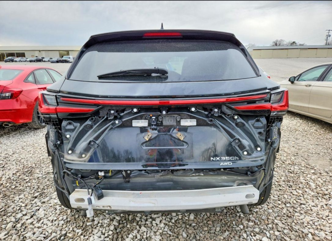 Lexus Base 4dr All-Wheel Drive Autom — миниатюра 3