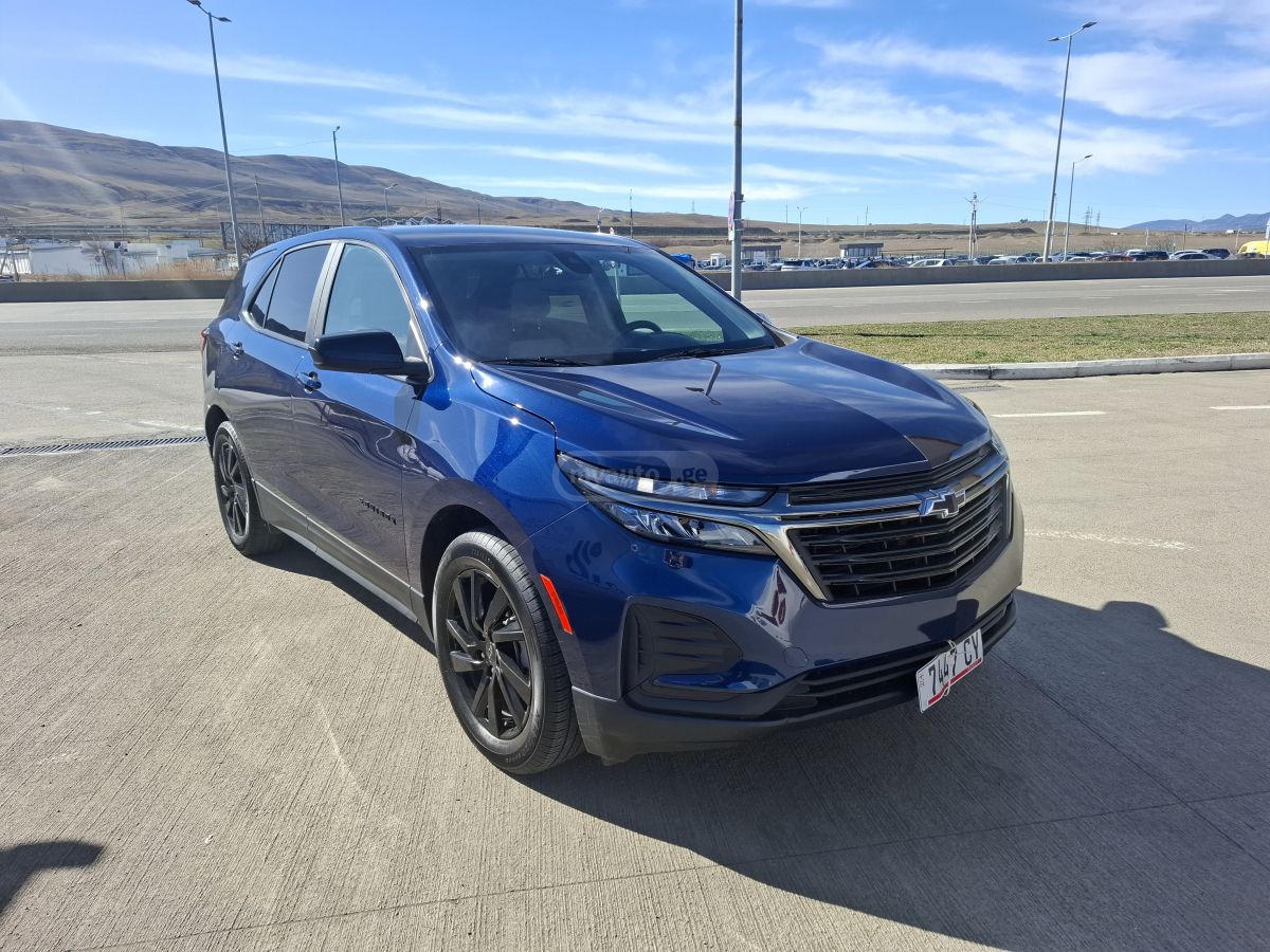 Chevrolet Equinox - фото 1