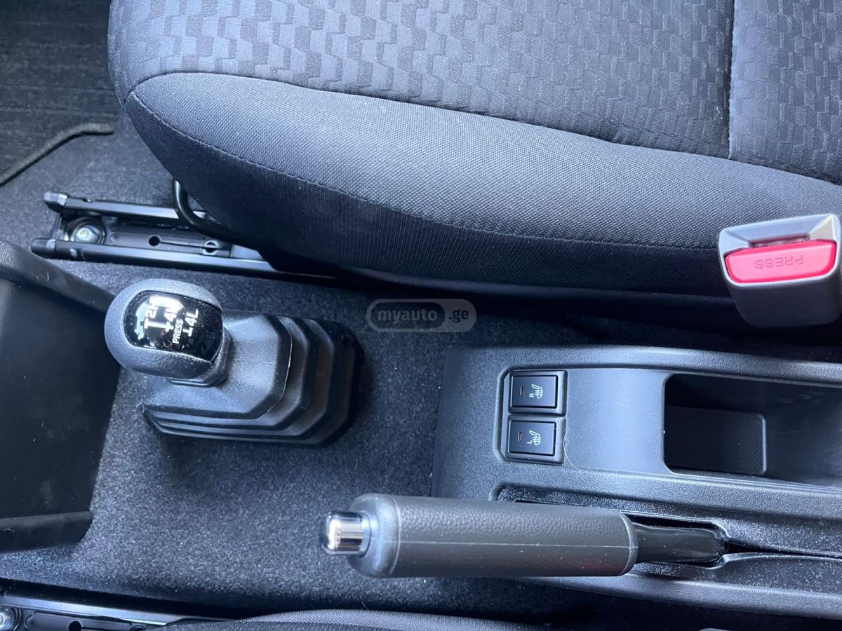 Suzuki Jimny 2024 — миниатюра 6