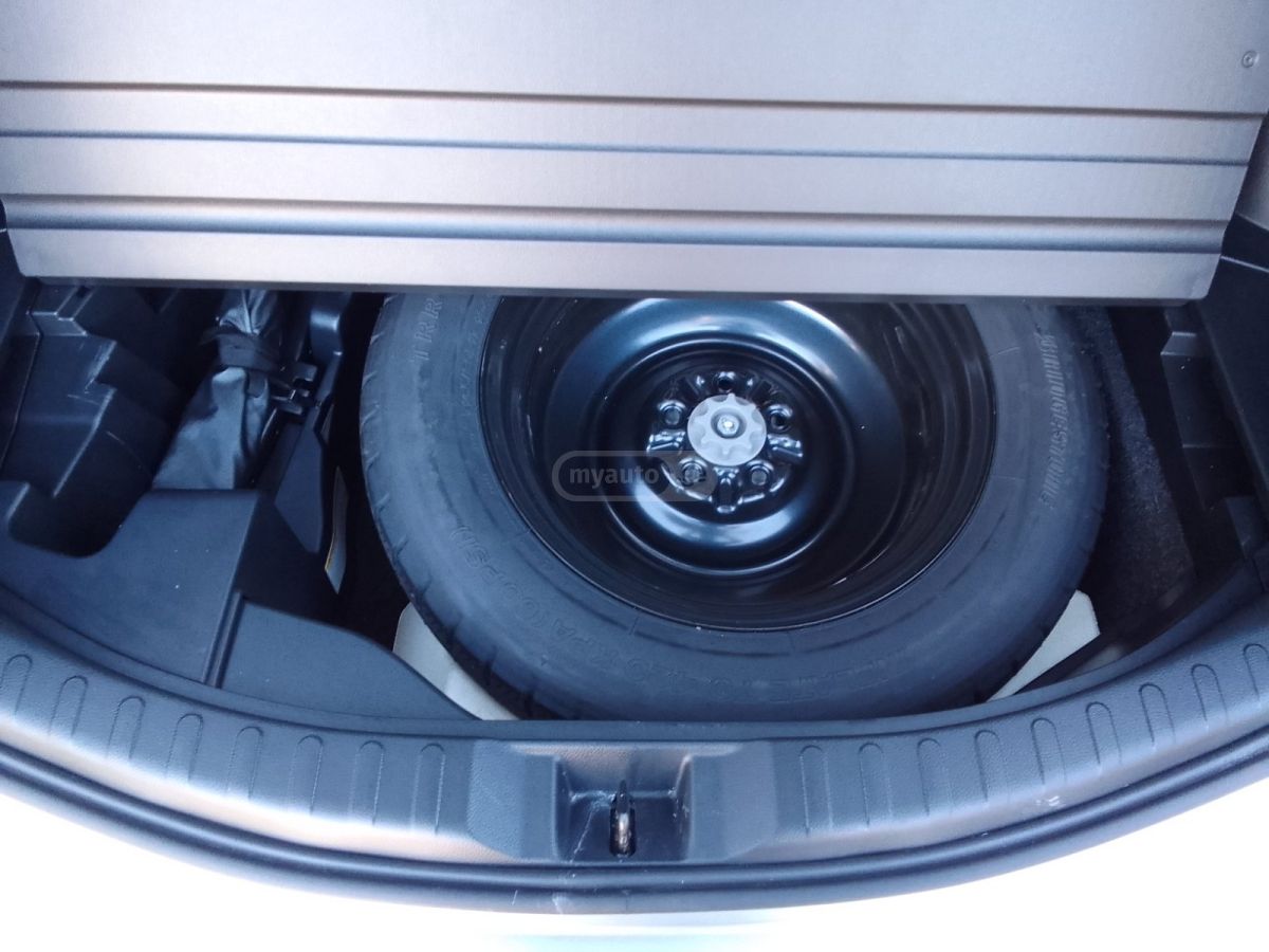 Toyota RAV 4 - фото 12