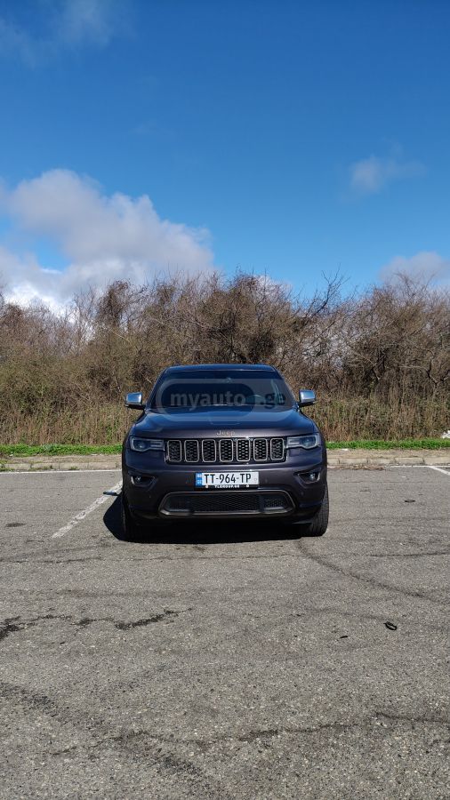 Jeep Grand Cherokee - фото 1
