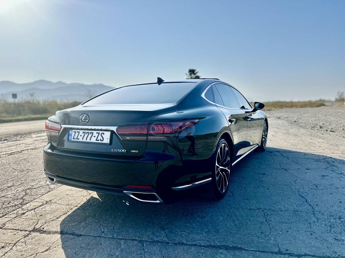 Lexus LS 500 - фото 7