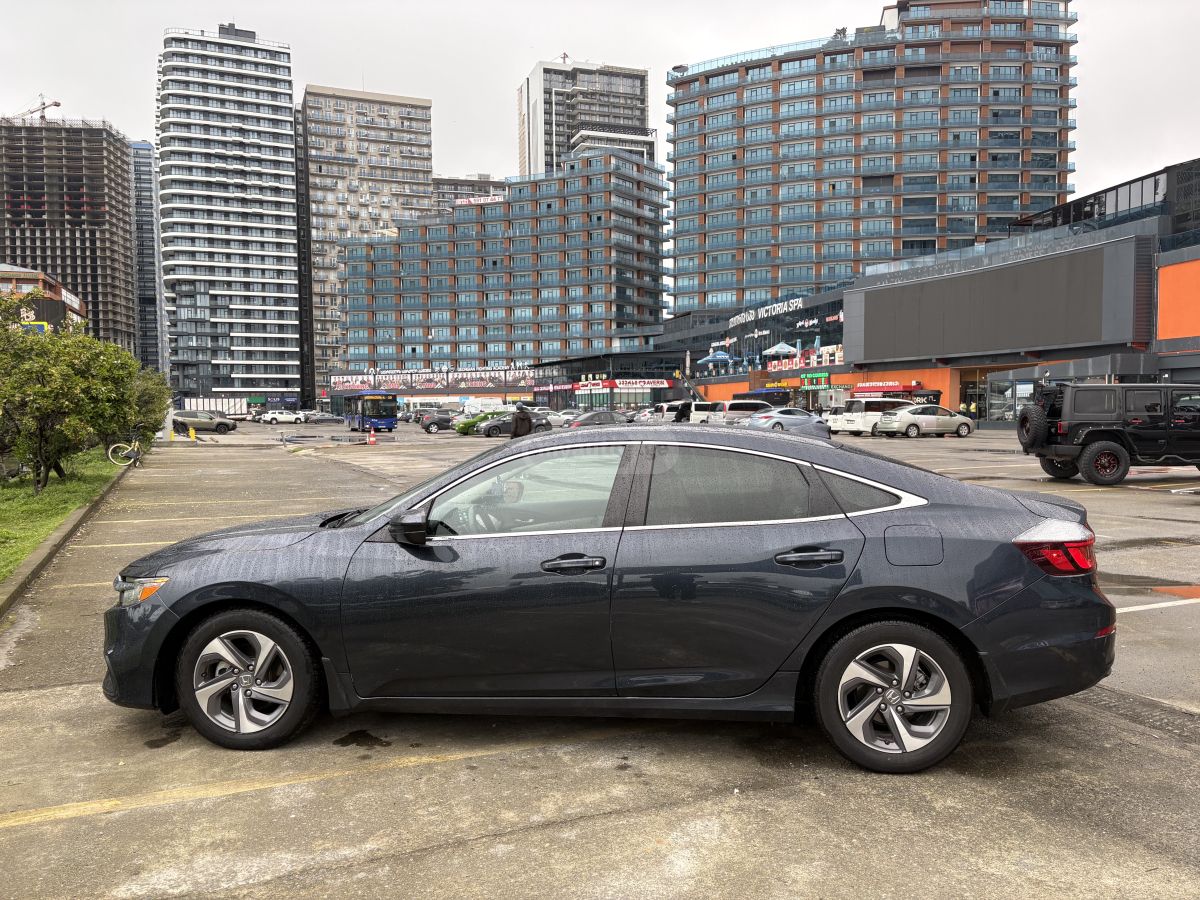 Honda Insight - фото 4