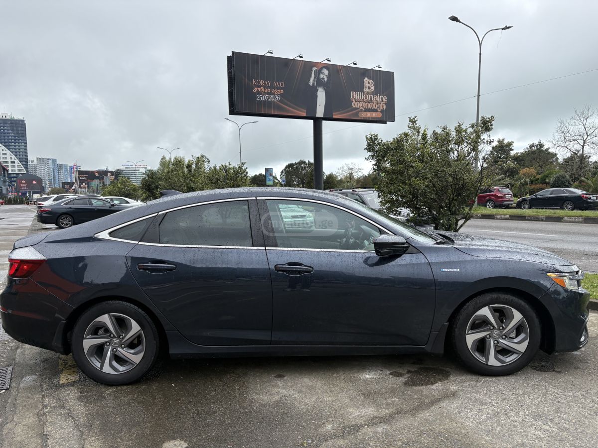 Honda Insight - фото 5