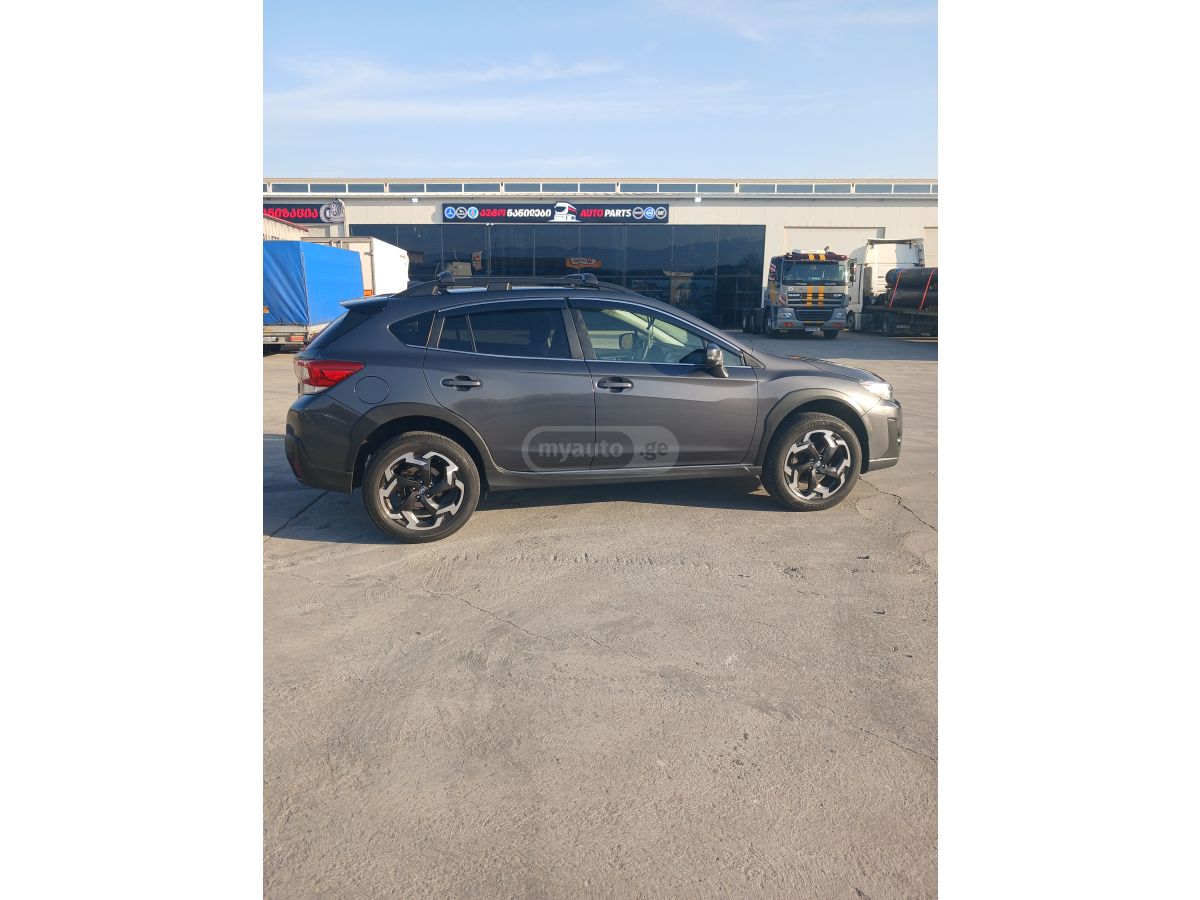 Subaru Limited 4dr All-Wheel Drive CV — миниатюра 3