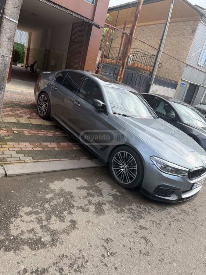 BMW 530 - фото 3