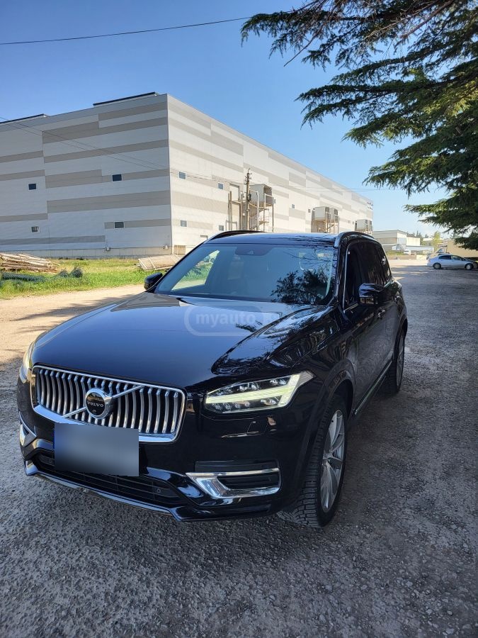 Volvo XC90 - фото 1