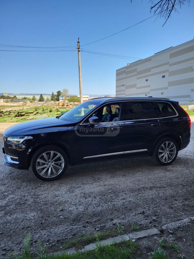 Volvo XC90 - фото 6
