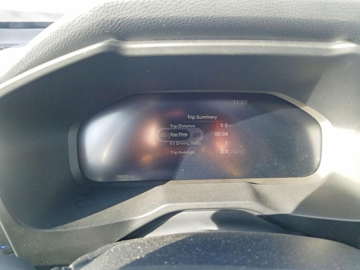 Toyota RAV 4 - фото 9