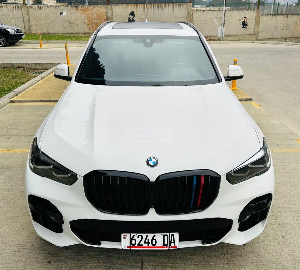 BMW sDrive40i 4dr 4x2 Sports Activ — миниатюра 2