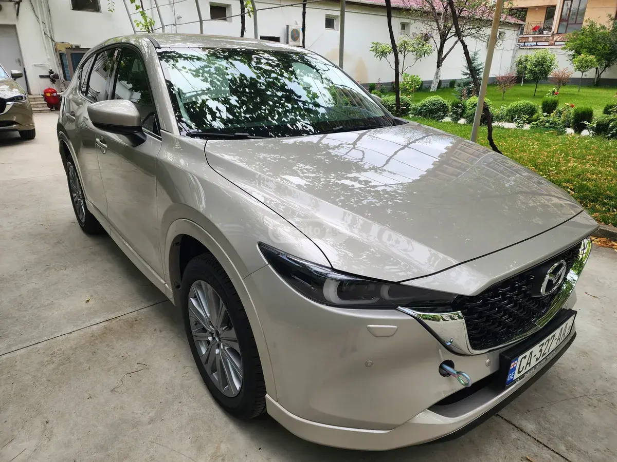 نمای دیگر Mazda High 2026