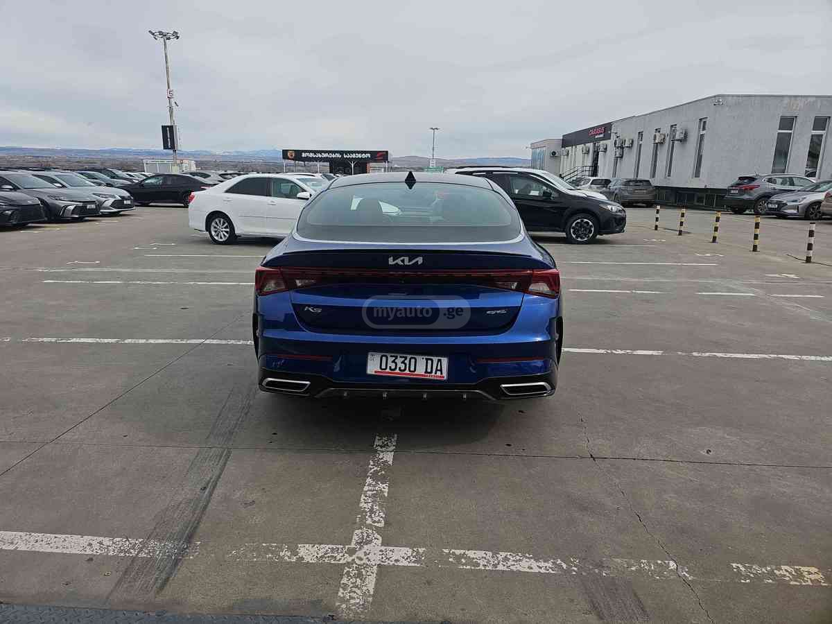 Kia K5 - фото 5