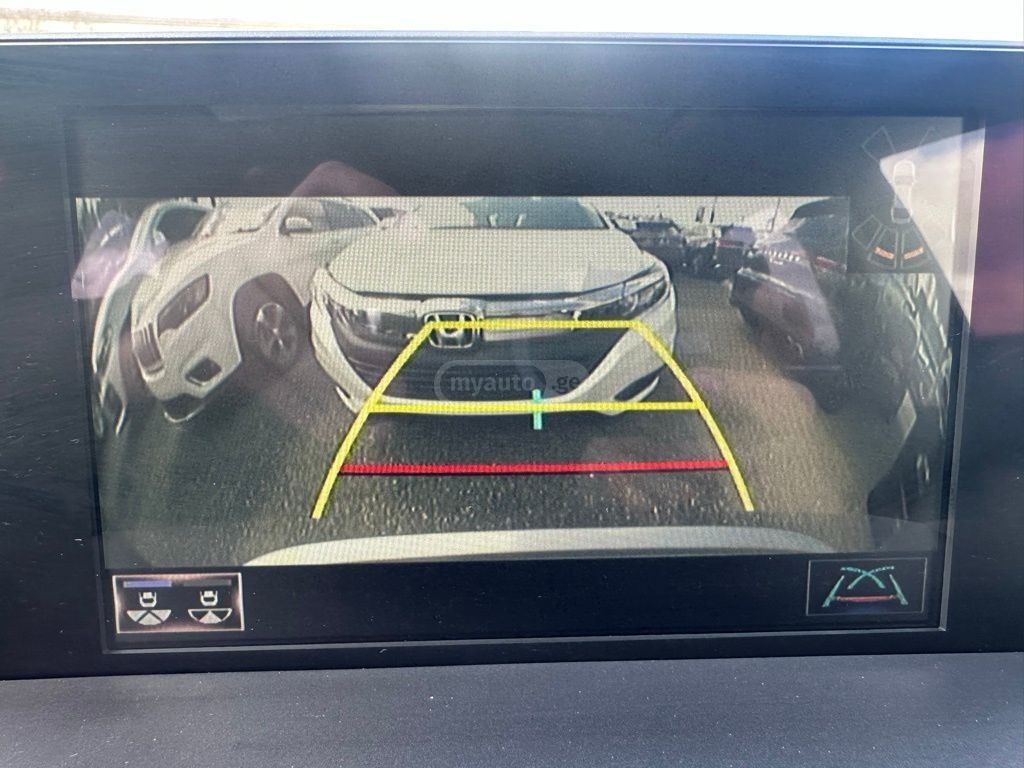 Lexus NX 300 - фото 13