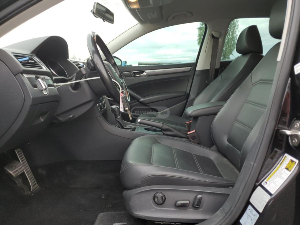 Volkswagen Passat - фото 9