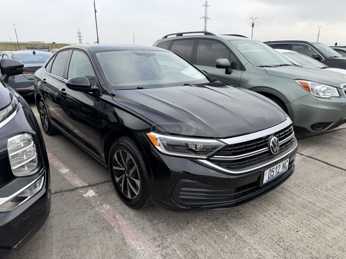 Volkswagen Jetta - фото 1