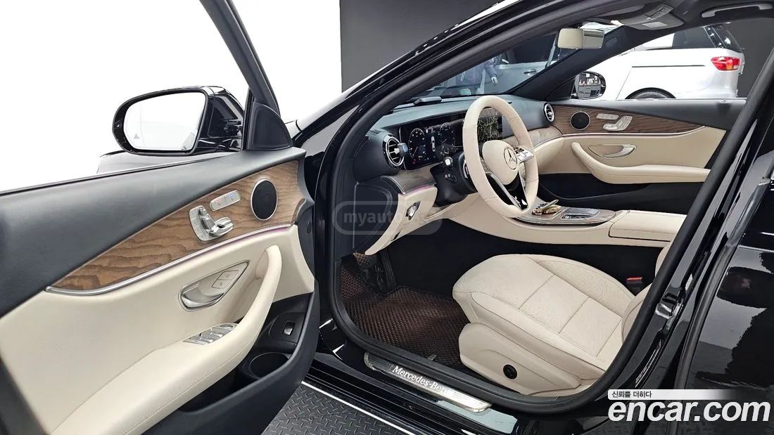 Mercedes-Benz E53 AMG - фото 11