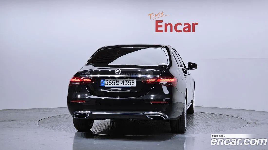 Mercedes-Benz E53 AMG - фото 4